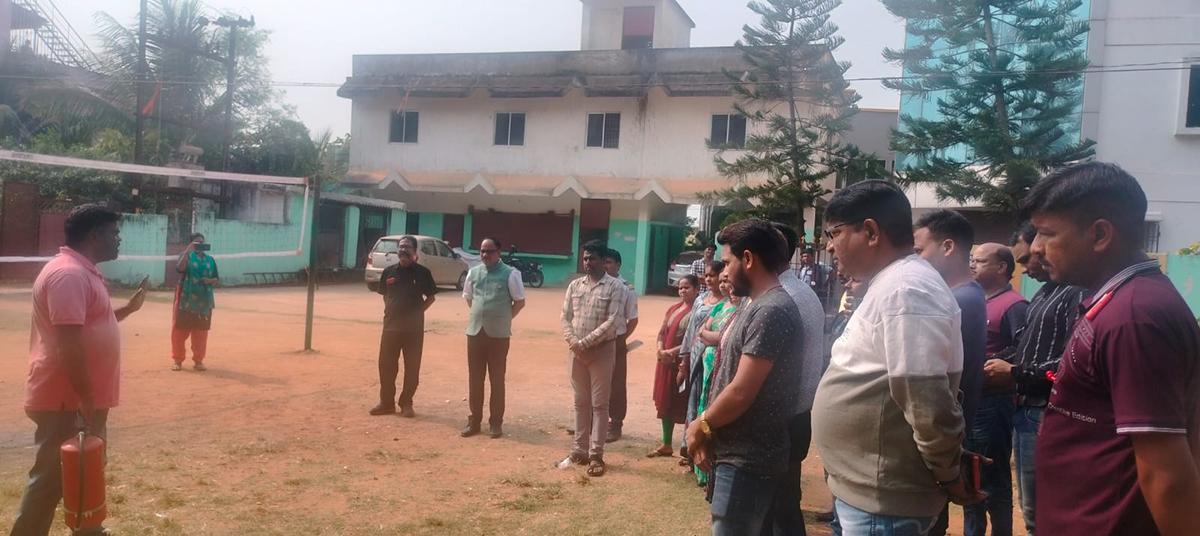 Fire Safety Training at Srichaitanya Global School